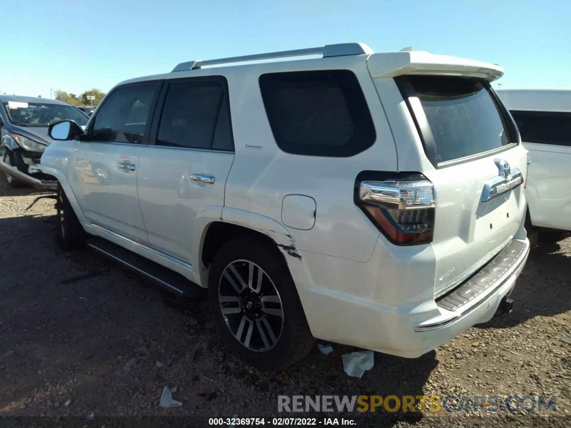 3 Фотография поврежденного автомобиля JTEKU5JR5M5869026 TOYOTA 4RUNNER 2021