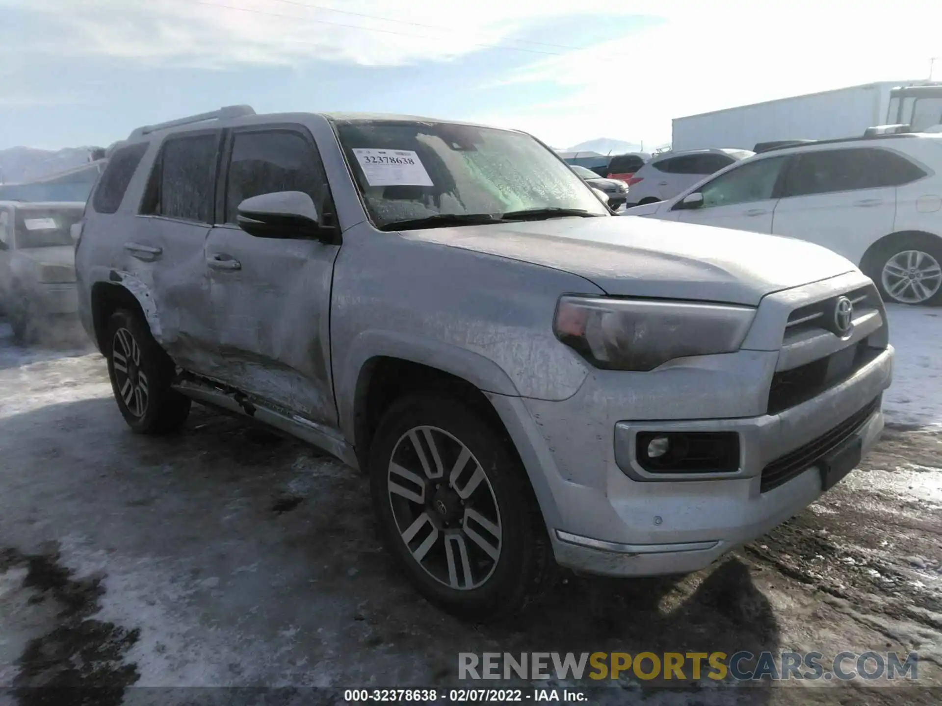 1 Photograph of a damaged car JTEKU5JR6M5861274 TOYOTA 4RUNNER 2021