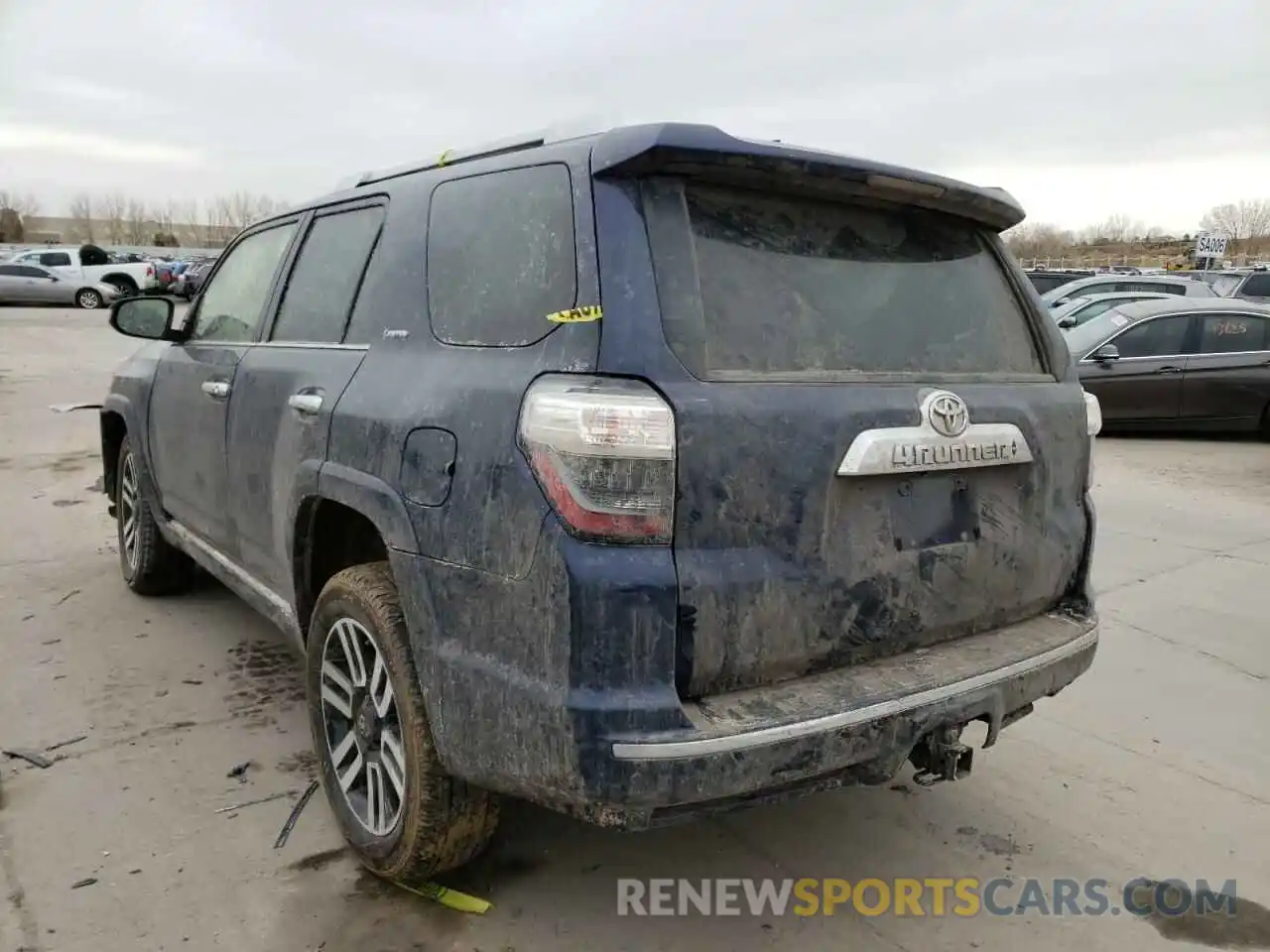 3 Photograph of a damaged car JTEKU5JR6M5941626 TOYOTA 4RUNNER 2021