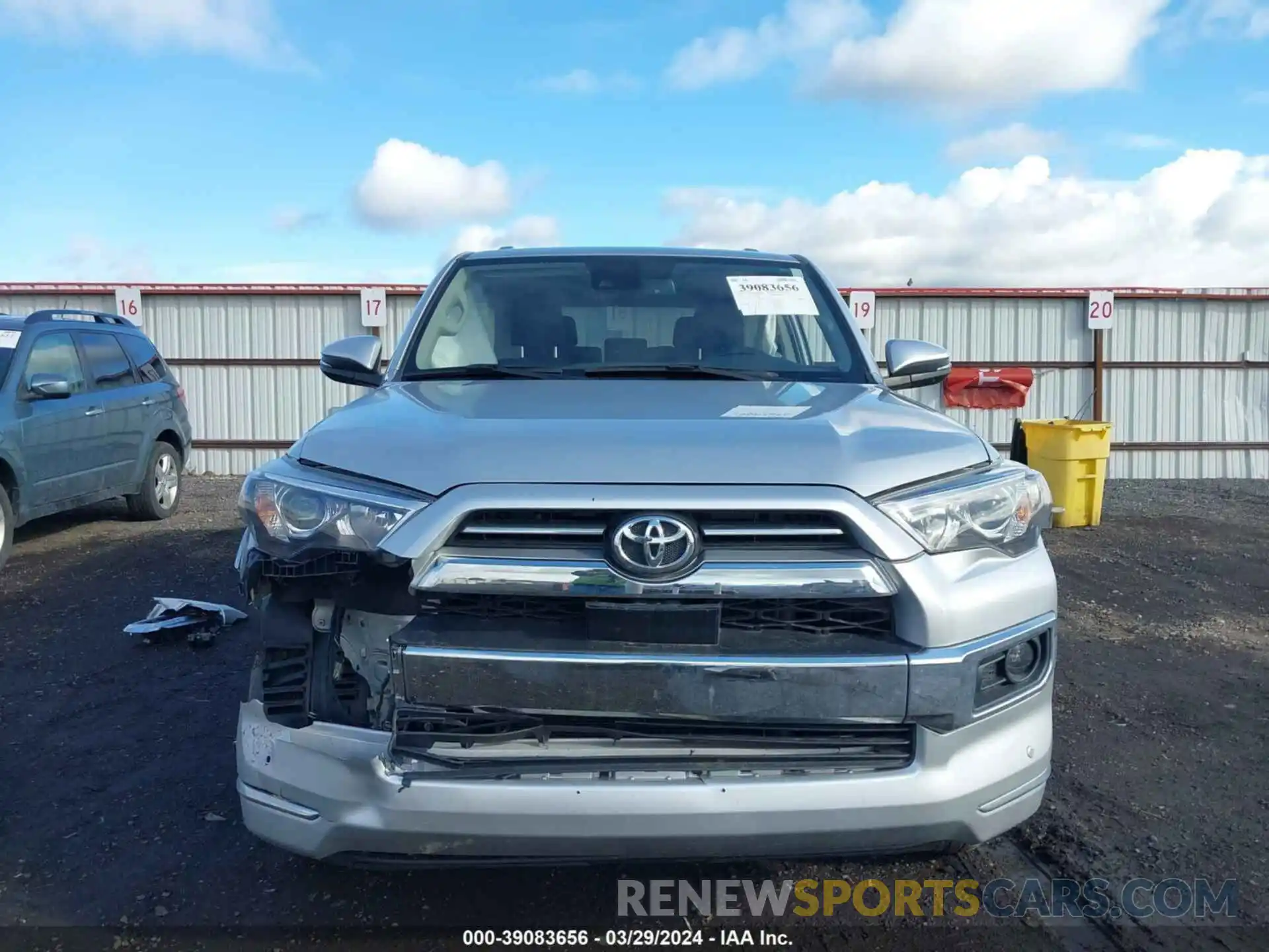 13 Photograph of a damaged car JTEKU5JR6M5950570 TOYOTA 4RUNNER 2021