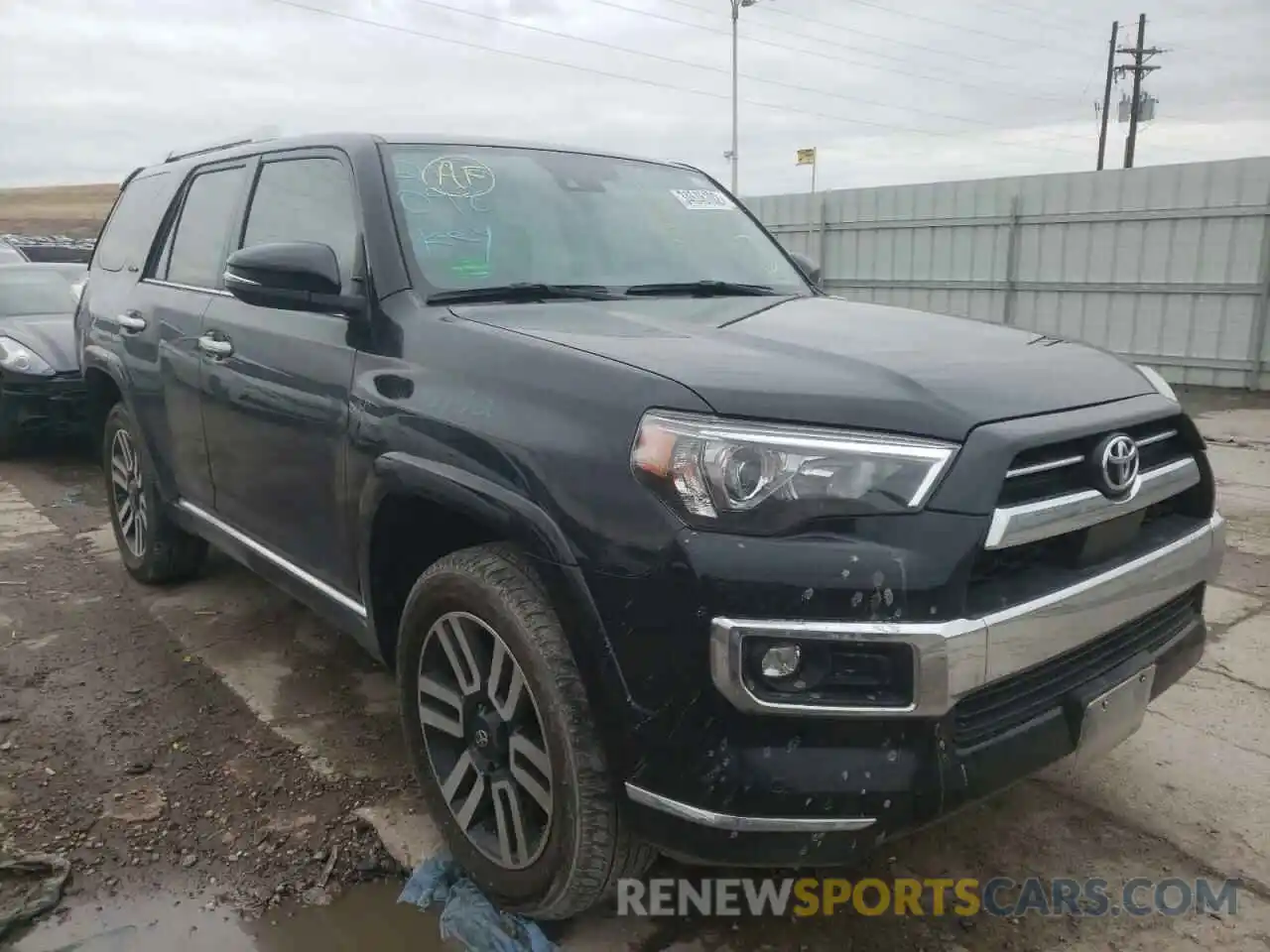 1 Photograph of a damaged car JTEKU5JR8M5841544 TOYOTA 4RUNNER 2021