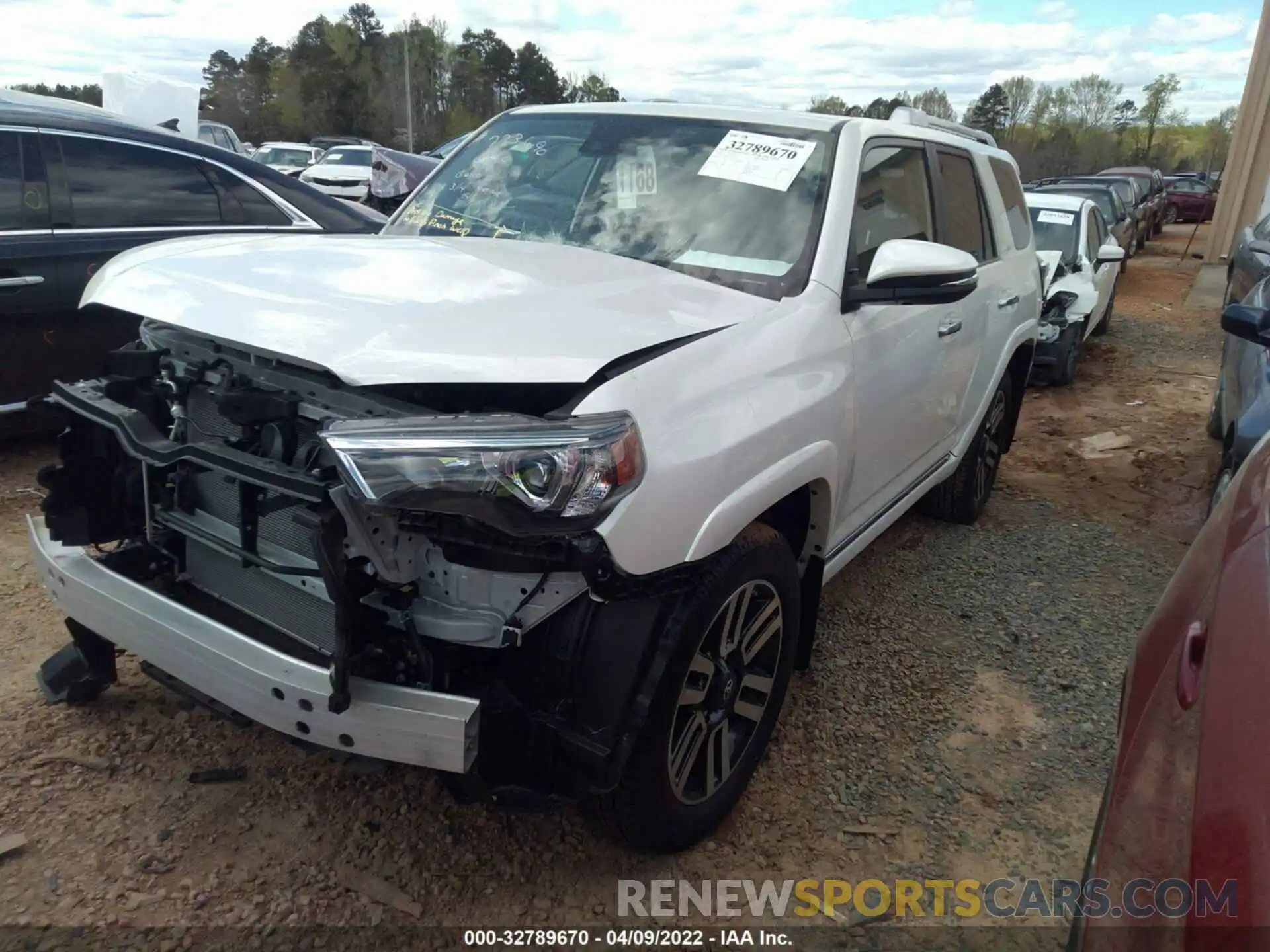 2 Photograph of a damaged car JTEKU5JR8M5852981 TOYOTA 4RUNNER 2021