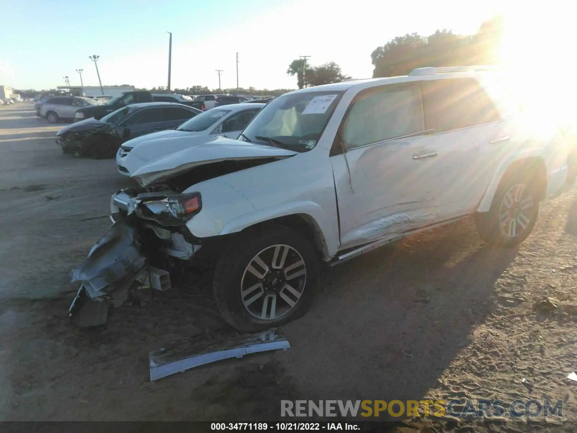 2 Photograph of a damaged car JTEKU5JR8M5914086 TOYOTA 4RUNNER 2021