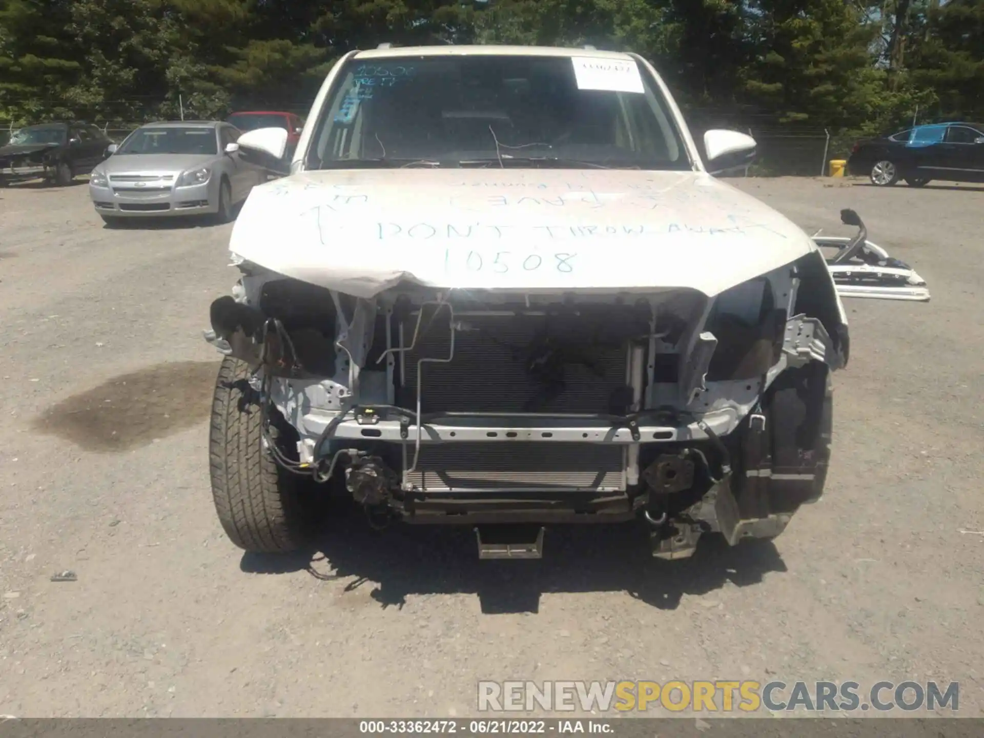 6 Photograph of a damaged car JTEKU5JR9M5843142 TOYOTA 4RUNNER 2021