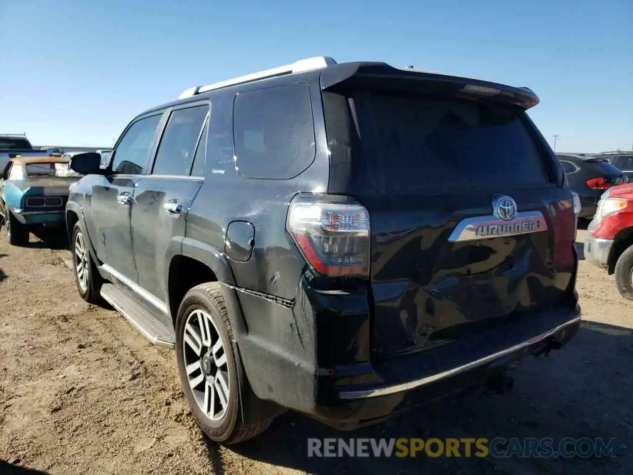 3 Photograph of a damaged car JTEKU5JR9M5873743 TOYOTA 4RUNNER 2021