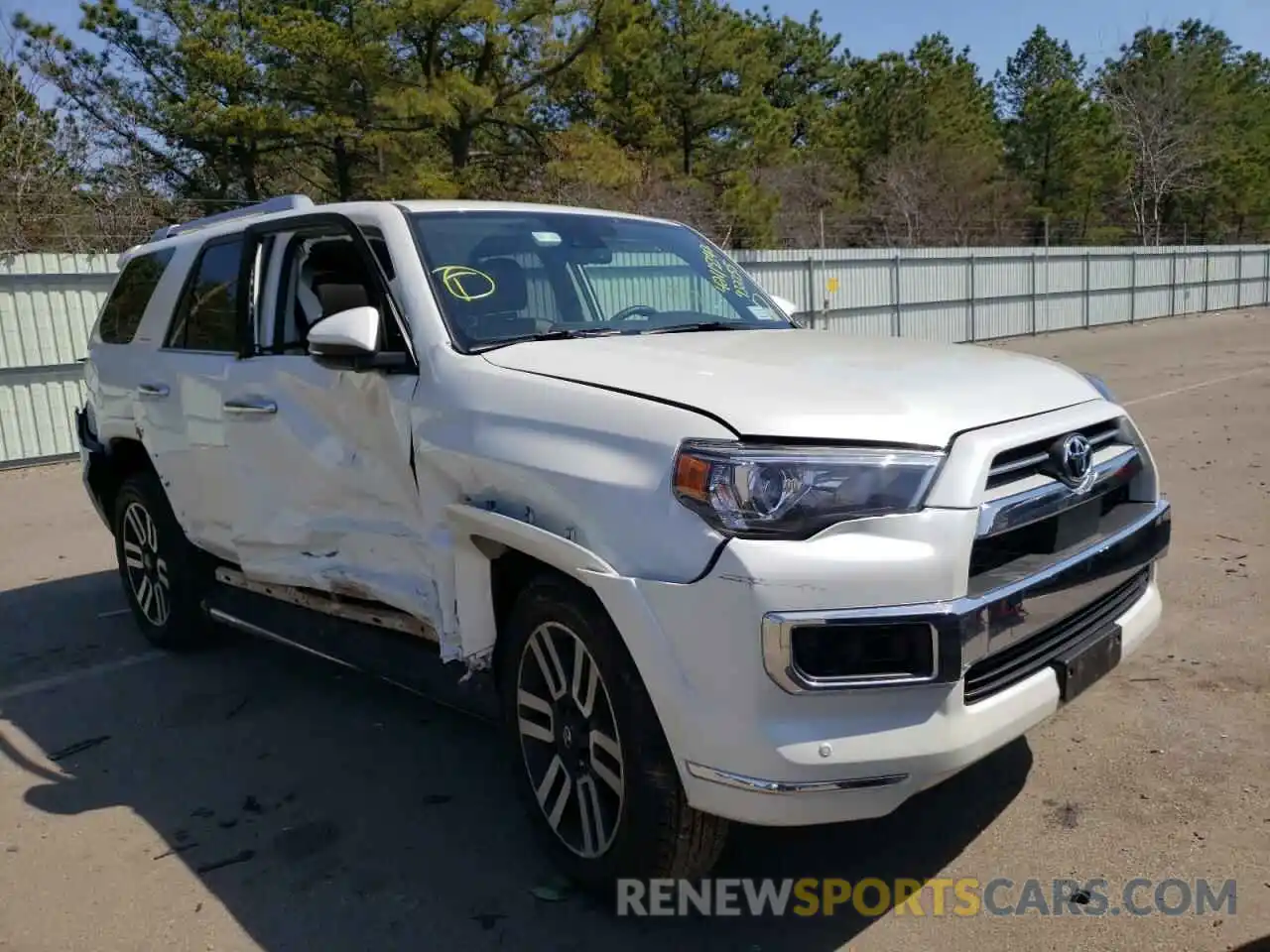 1 Photograph of a damaged car JTEKU5JR9M5939255 TOYOTA 4RUNNER 2021