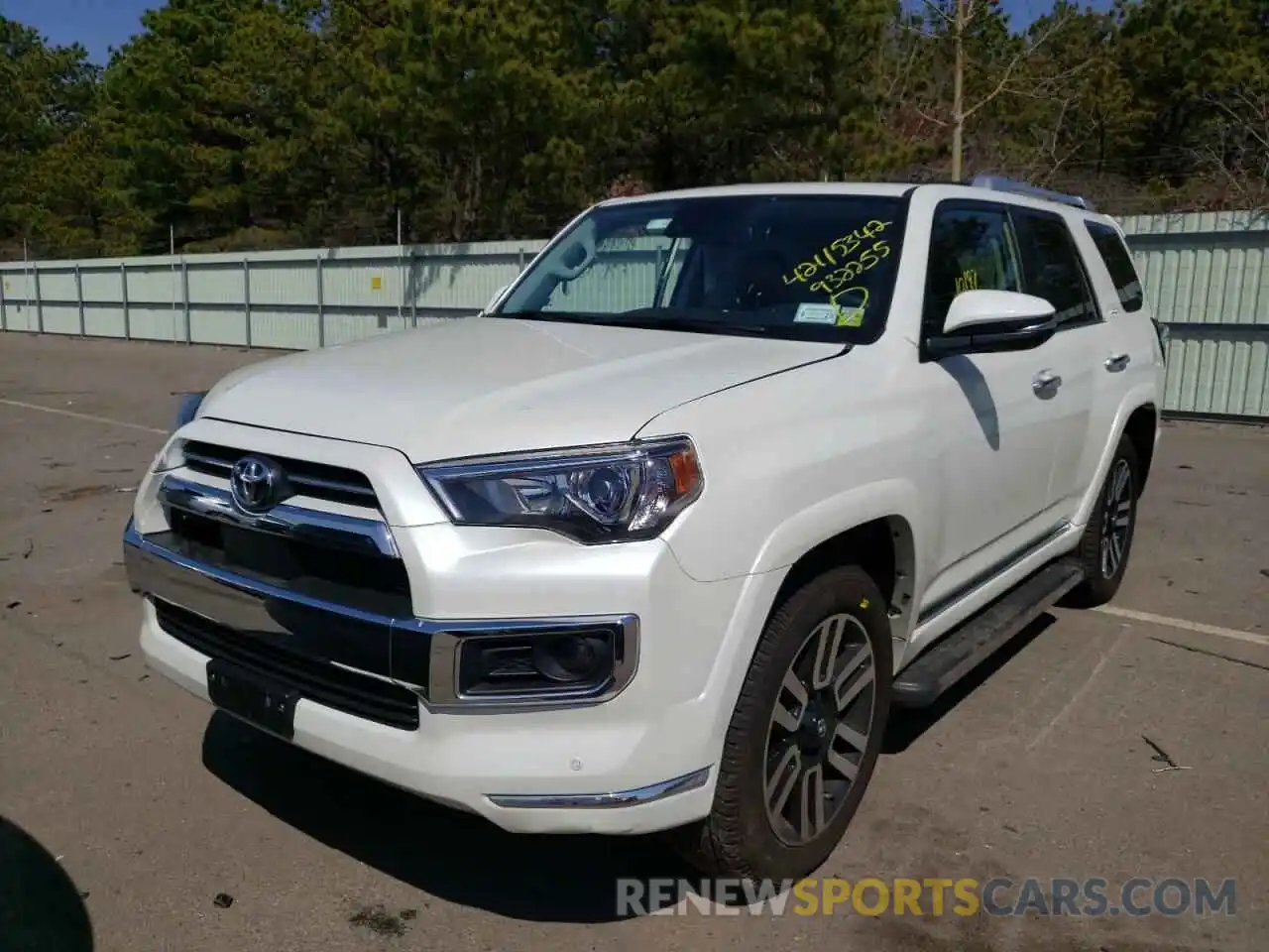 2 Photograph of a damaged car JTEKU5JR9M5939255 TOYOTA 4RUNNER 2021