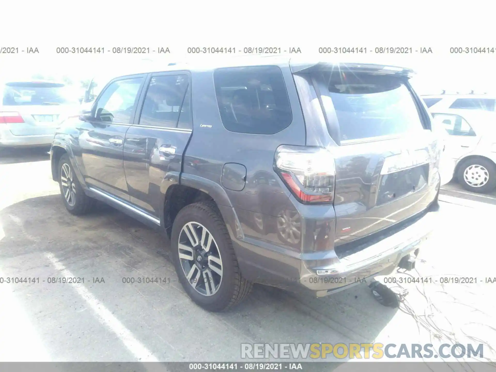 3 Фотография поврежденного автомобиля JTEKU5JRXM5921573 TOYOTA 4RUNNER 2021