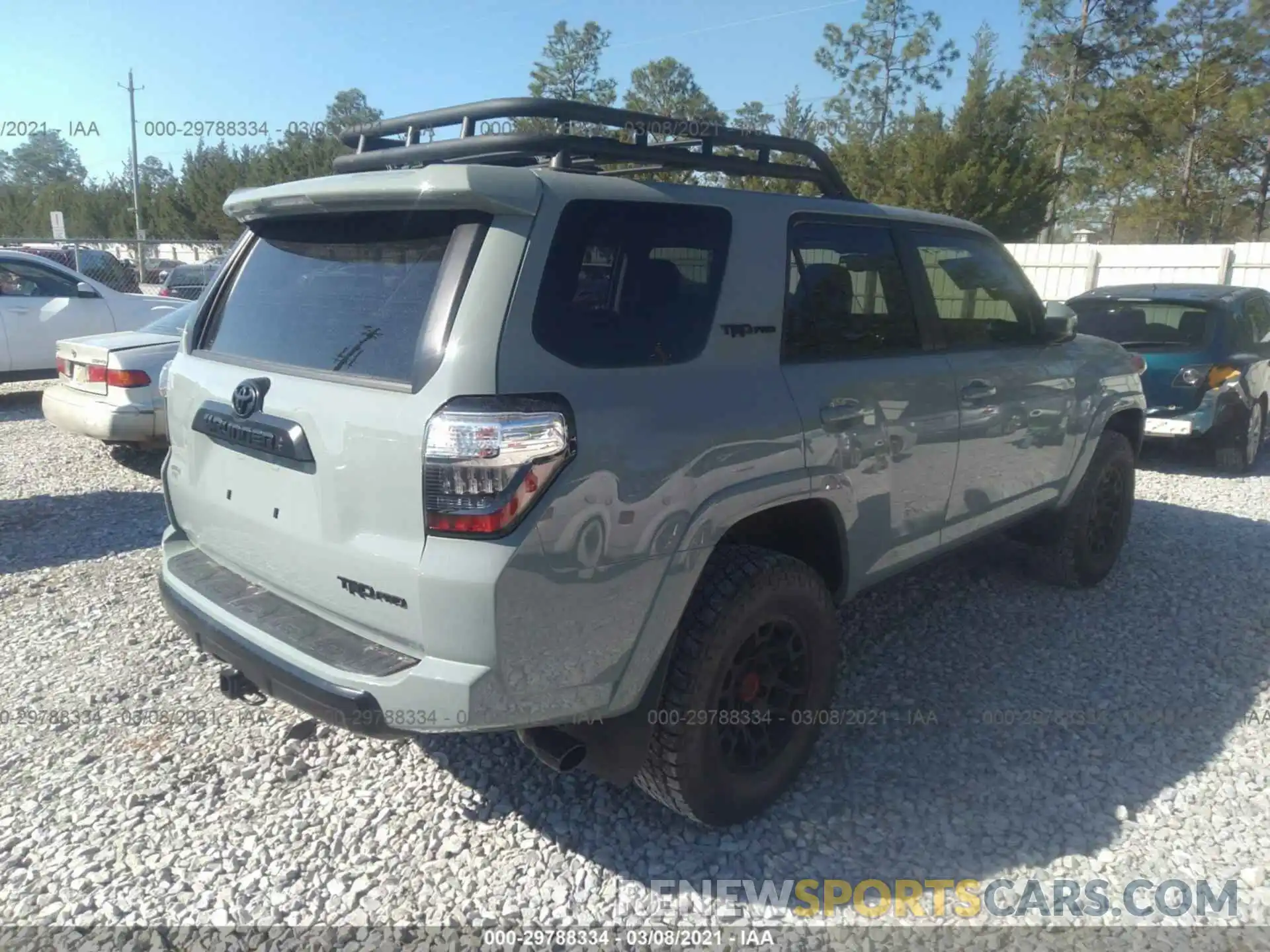 4 Фотография поврежденного автомобиля JTELU5JR0M5896669 TOYOTA 4RUNNER 2021