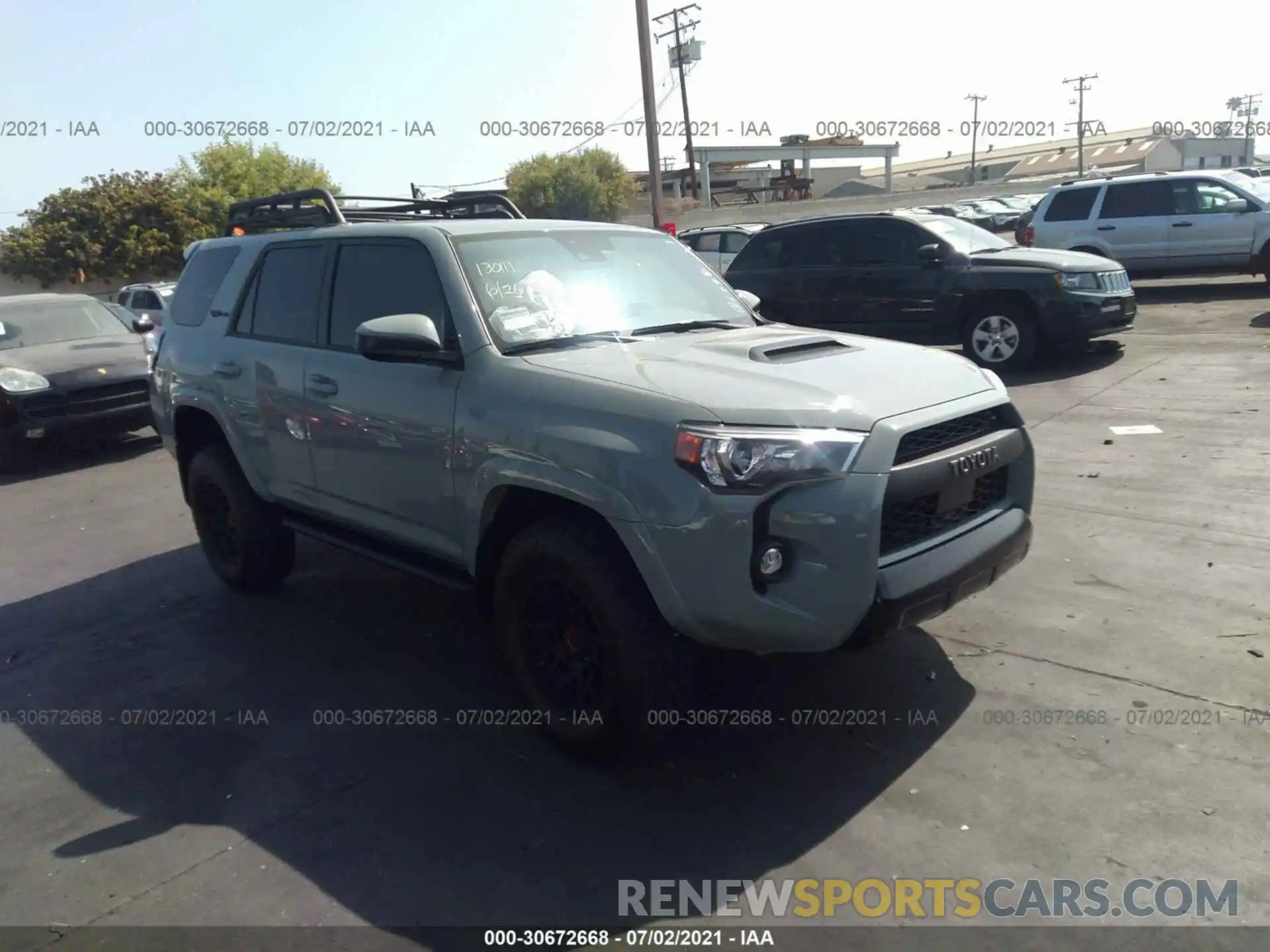 1 Photograph of a damaged car JTELU5JR1M5906464 TOYOTA 4RUNNER 2021