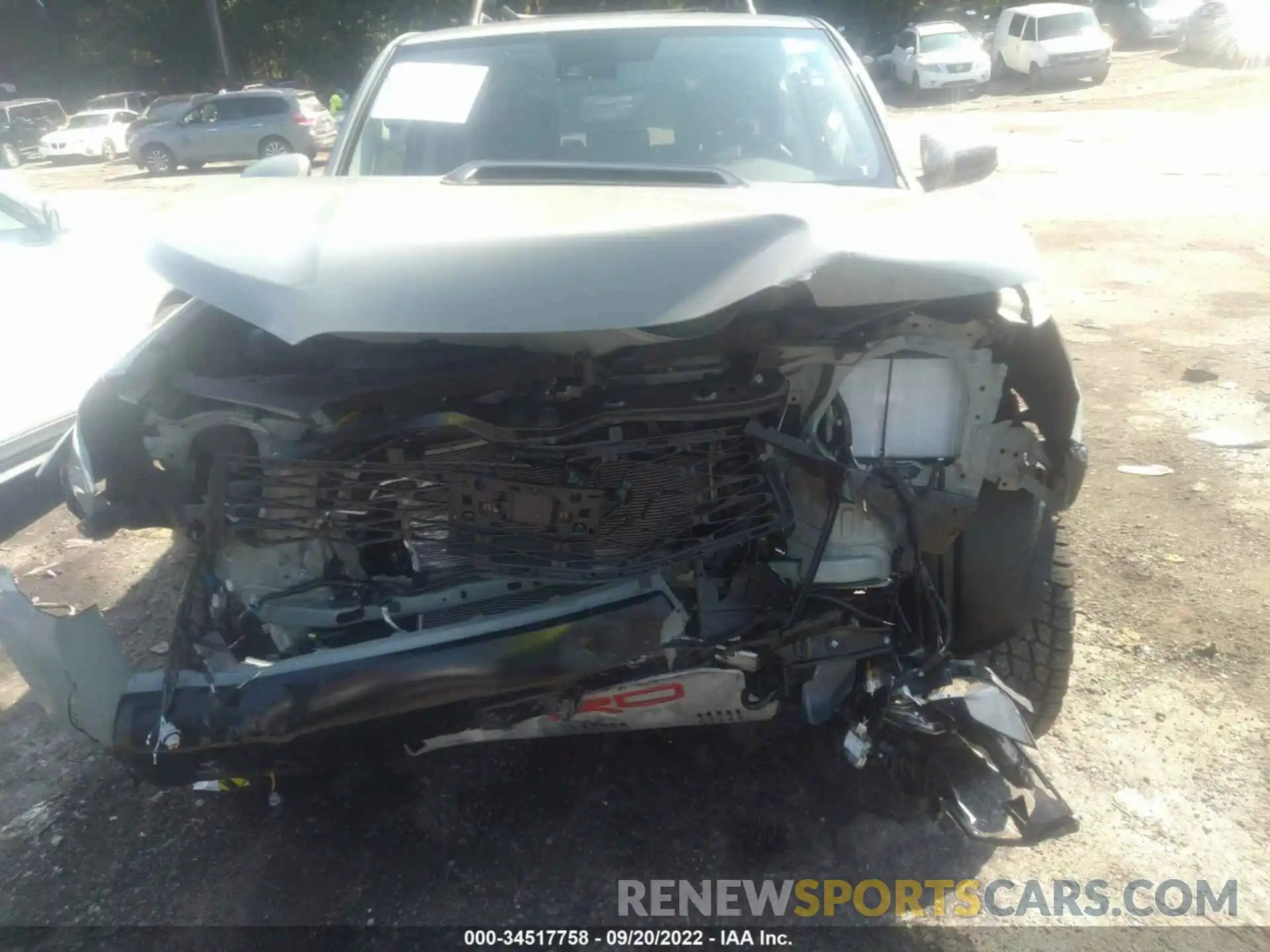 6 Photograph of a damaged car JTELU5JR3M5953771 TOYOTA 4RUNNER 2021