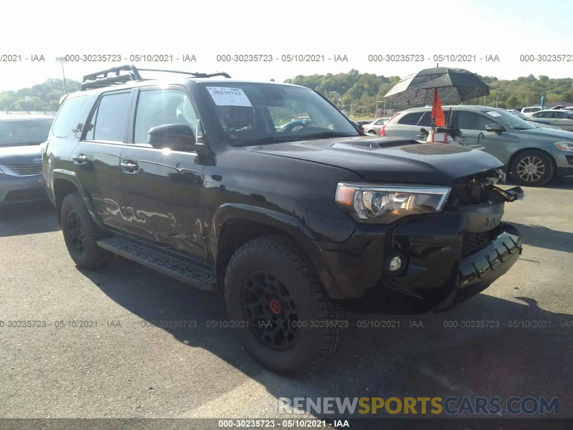 1 Photograph of a damaged car JTELU5JR4M5838600 TOYOTA 4RUNNER 2021