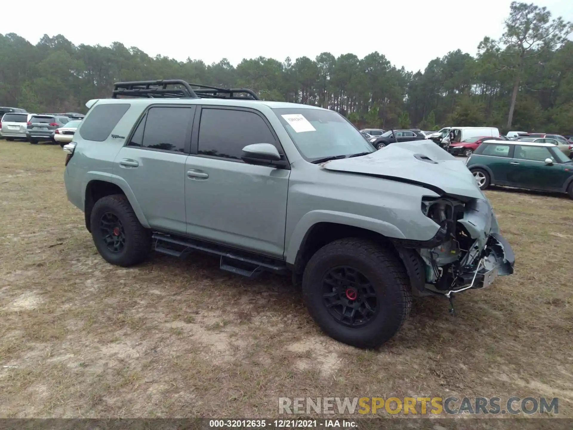 1 Photograph of a damaged car JTELU5JR4M5904482 TOYOTA 4RUNNER 2021