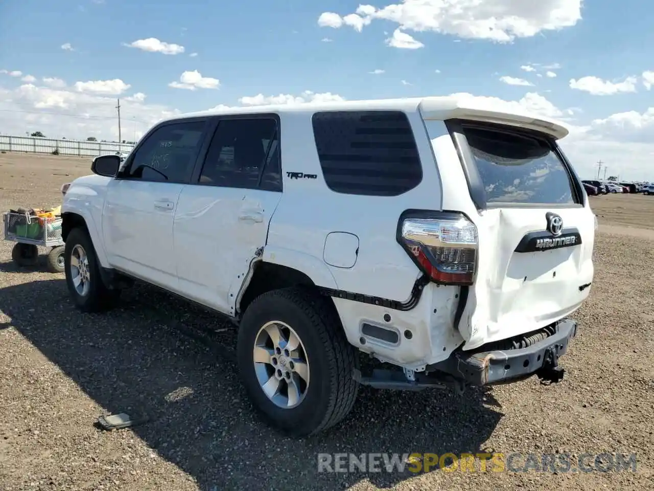 3 Photograph of a damaged car JTELU5JR5M5919489 TOYOTA 4RUNNER 2021