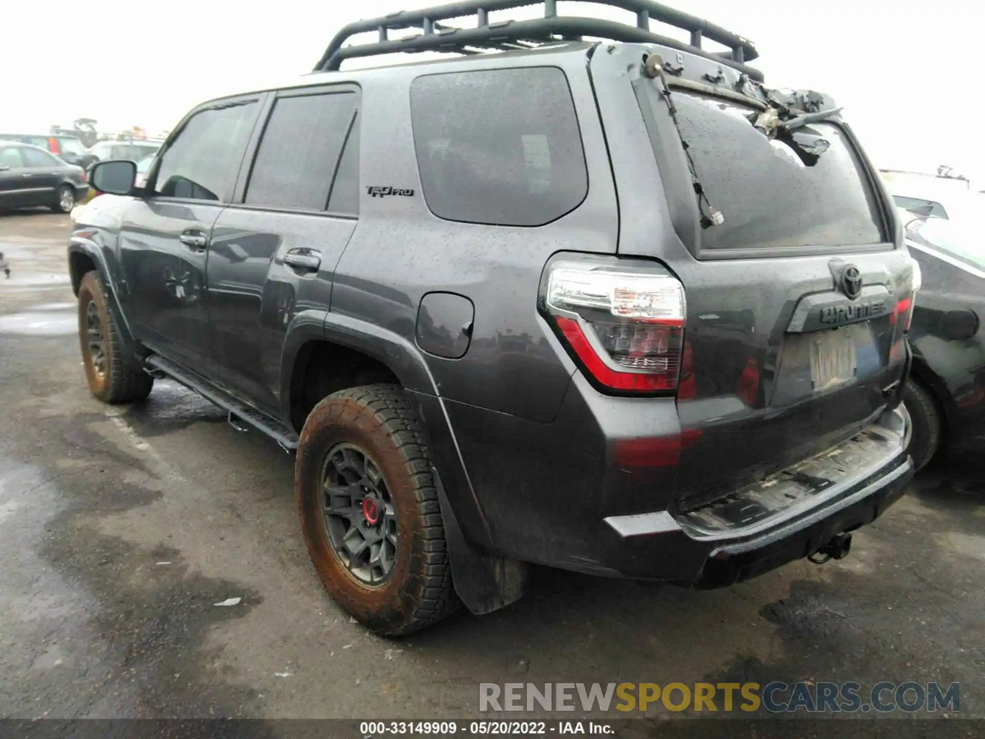 3 Photograph of a damaged car JTELU5JR6M5911272 TOYOTA 4RUNNER 2021