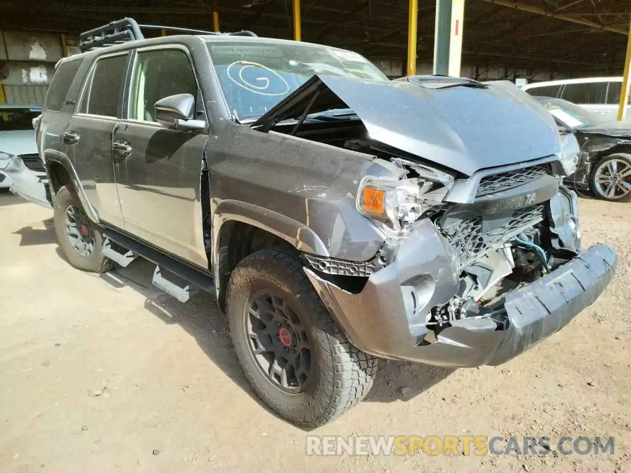 1 Photograph of a damaged car JTELU5JR8M5841564 TOYOTA 4RUNNER 2021