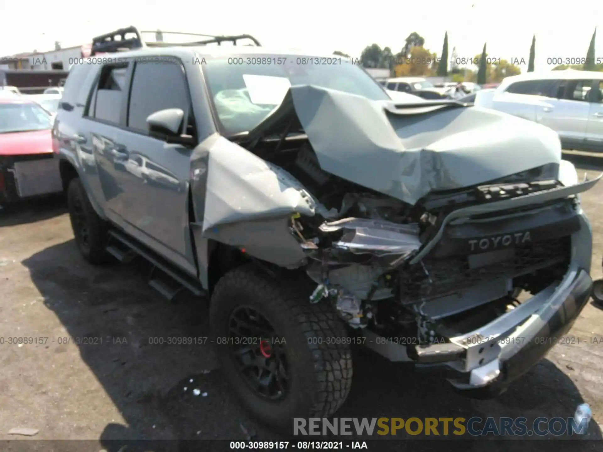 1 Photograph of a damaged car JTELU5JR8M5895785 TOYOTA 4RUNNER 2021