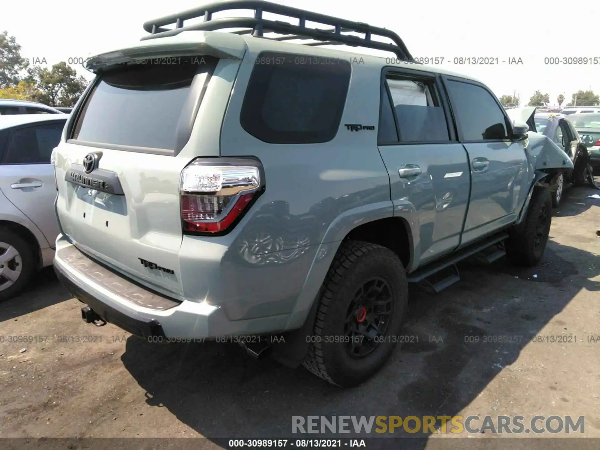 4 Фотография поврежденного автомобиля JTELU5JR8M5895785 TOYOTA 4RUNNER 2021