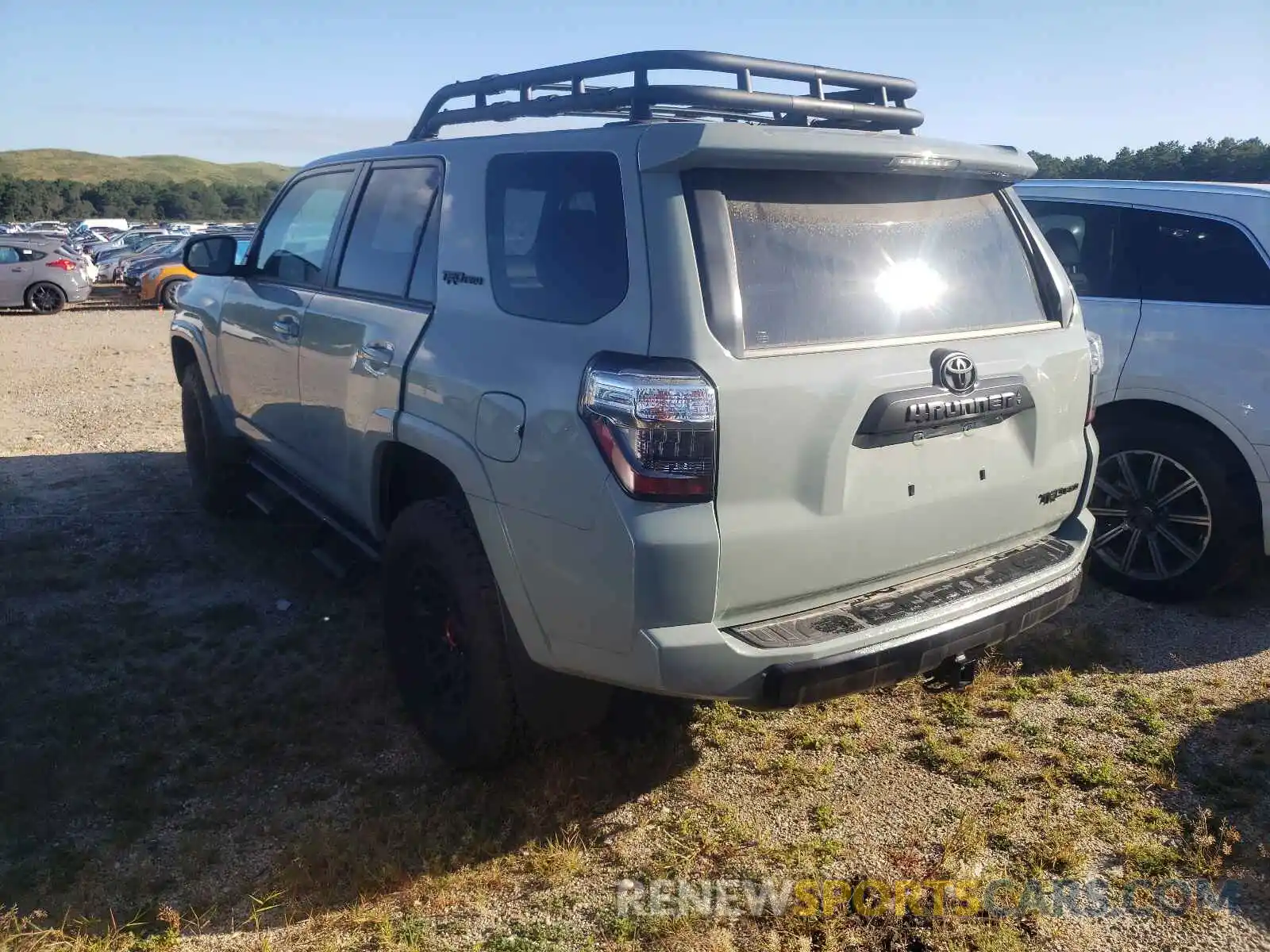 3 Photograph of a damaged car JTELU5JR8M5920667 TOYOTA 4RUNNER 2021