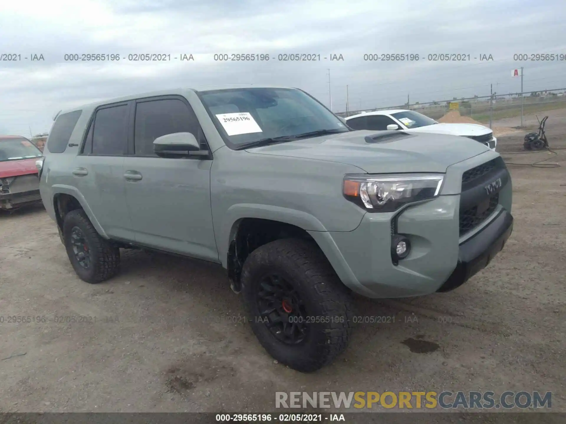 1 Photograph of a damaged car JTELU5JR9M5846109 TOYOTA 4RUNNER 2021