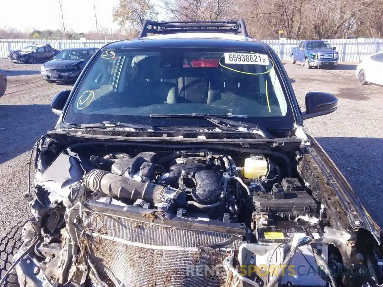 7 Photograph of a damaged car JTELU5JR9M5914425 TOYOTA 4RUNNER 2021