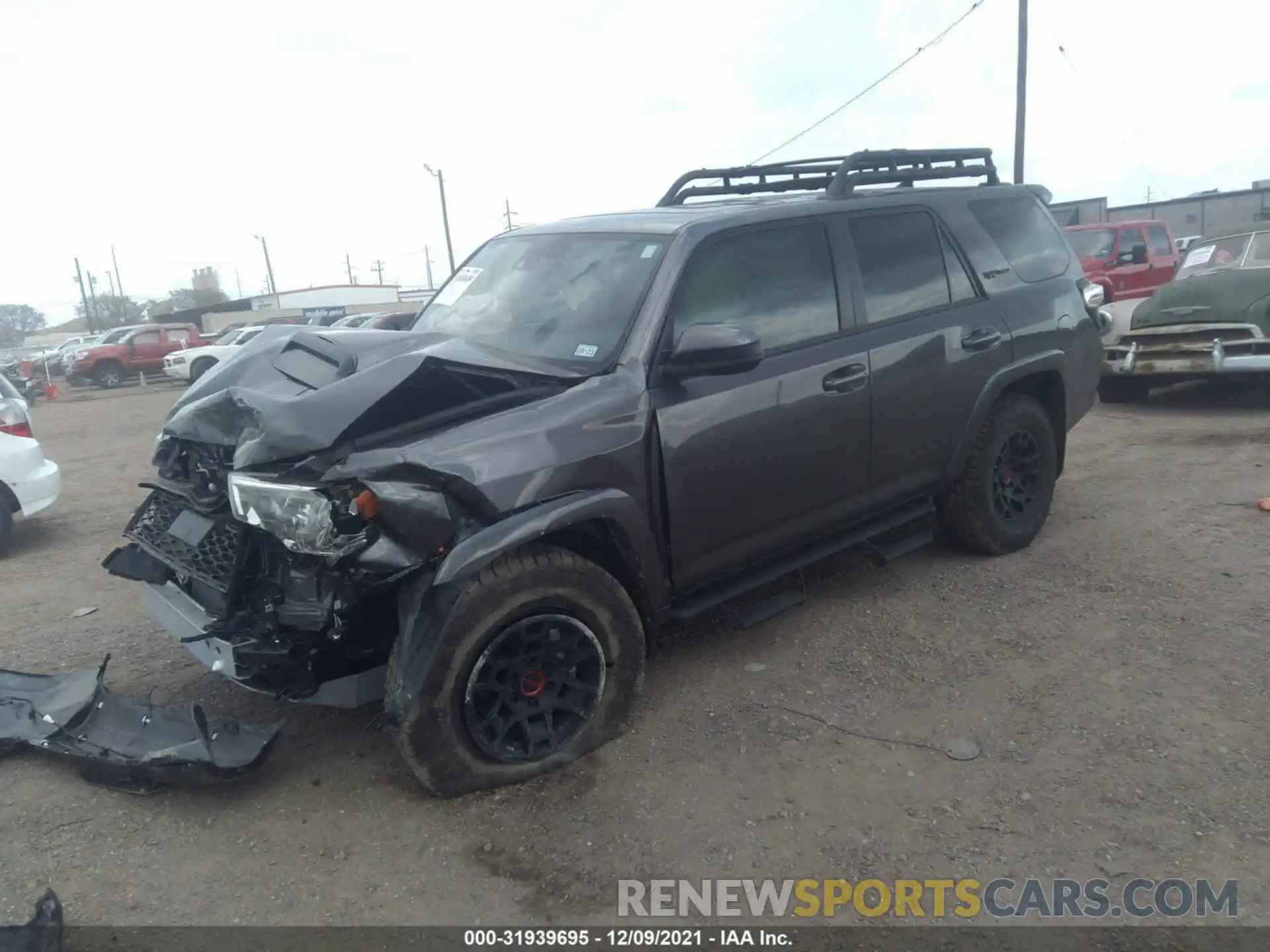 2 Photograph of a damaged car JTELU5JR9M5955802 TOYOTA 4RUNNER 2021