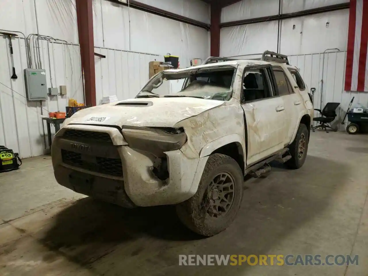 2 Photograph of a damaged car JTELU5JRXM5840657 TOYOTA 4RUNNER 2021