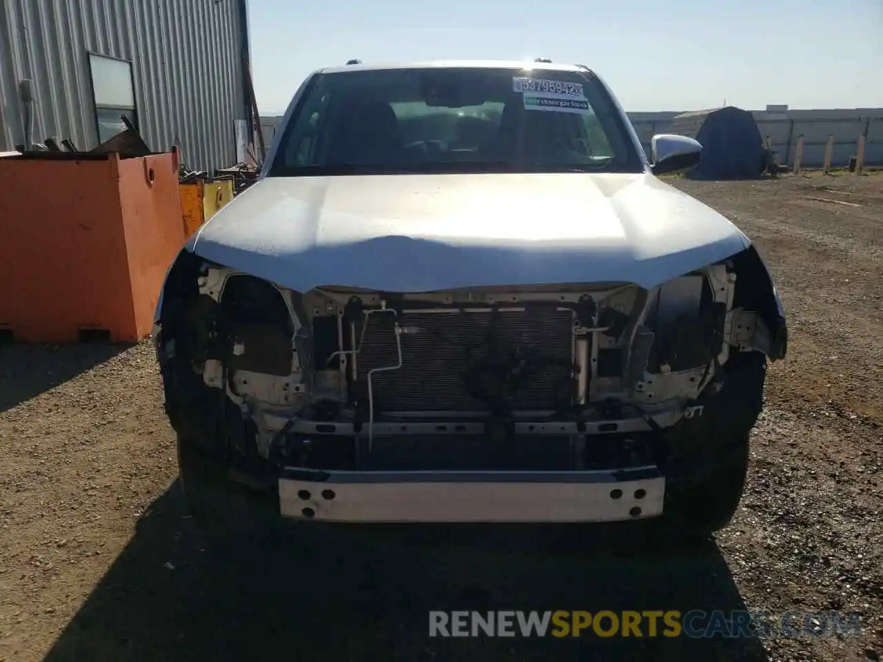 9 Photograph of a damaged car JTEMU5JR0M5853907 TOYOTA 4RUNNER 2021