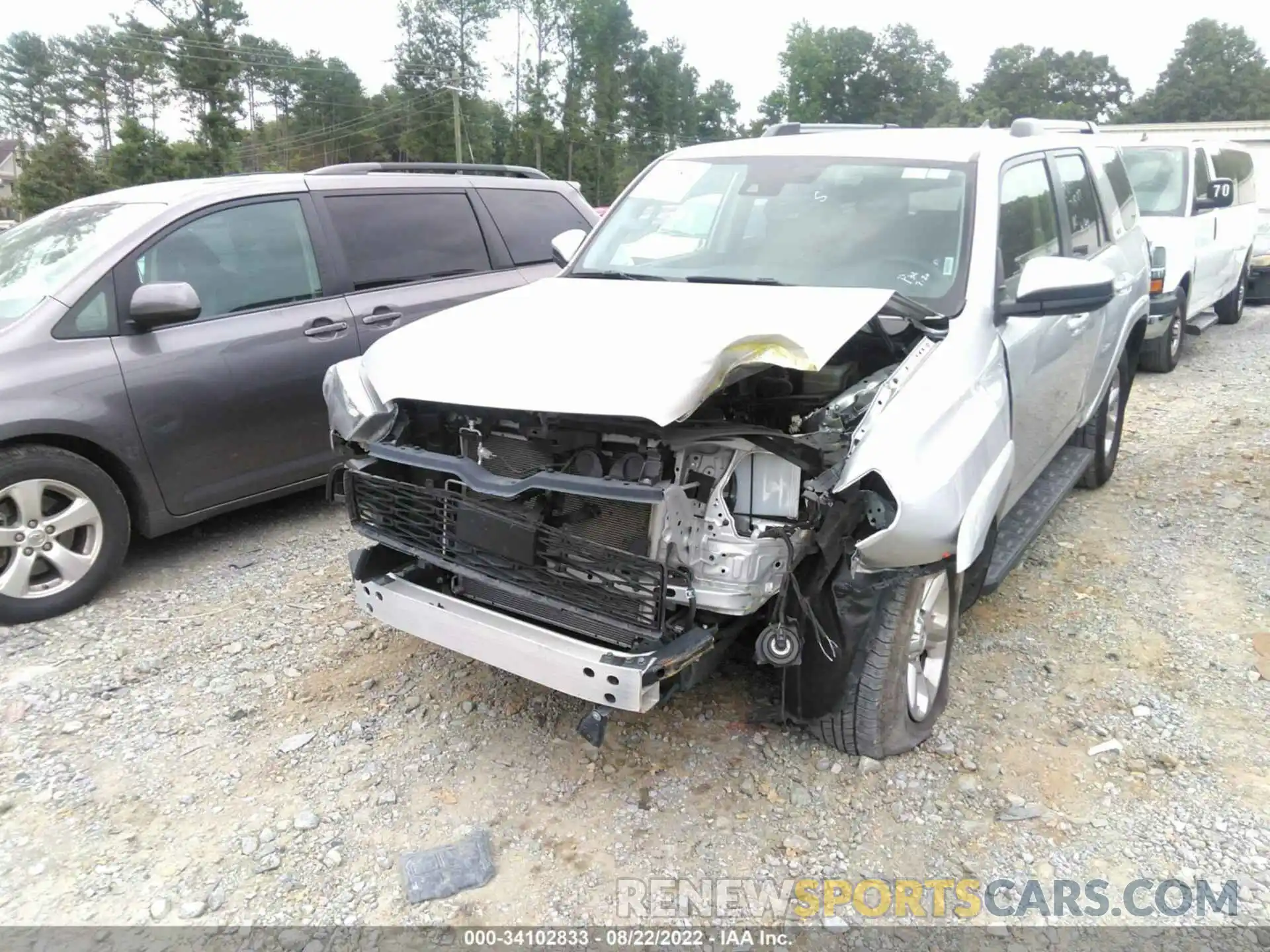 6 Photograph of a damaged car JTEMU5JR0M5923437 TOYOTA 4RUNNER 2021