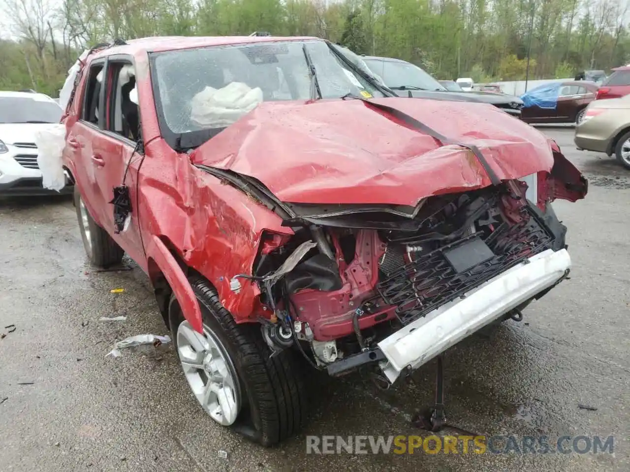 1 Photograph of a damaged car JTEMU5JR0M5949262 TOYOTA 4RUNNER 2021