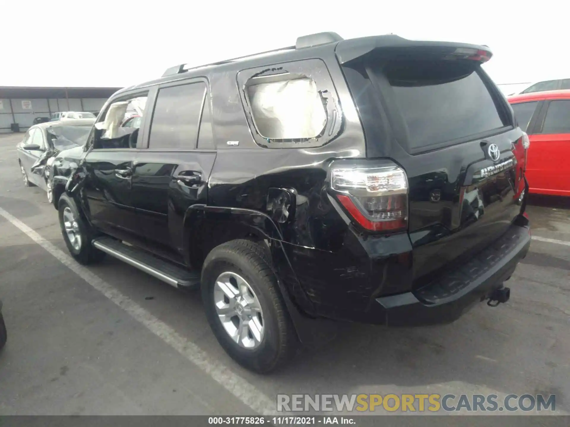 3 Фотография поврежденного автомобиля JTEMU5JR0M5956180 TOYOTA 4RUNNER 2021