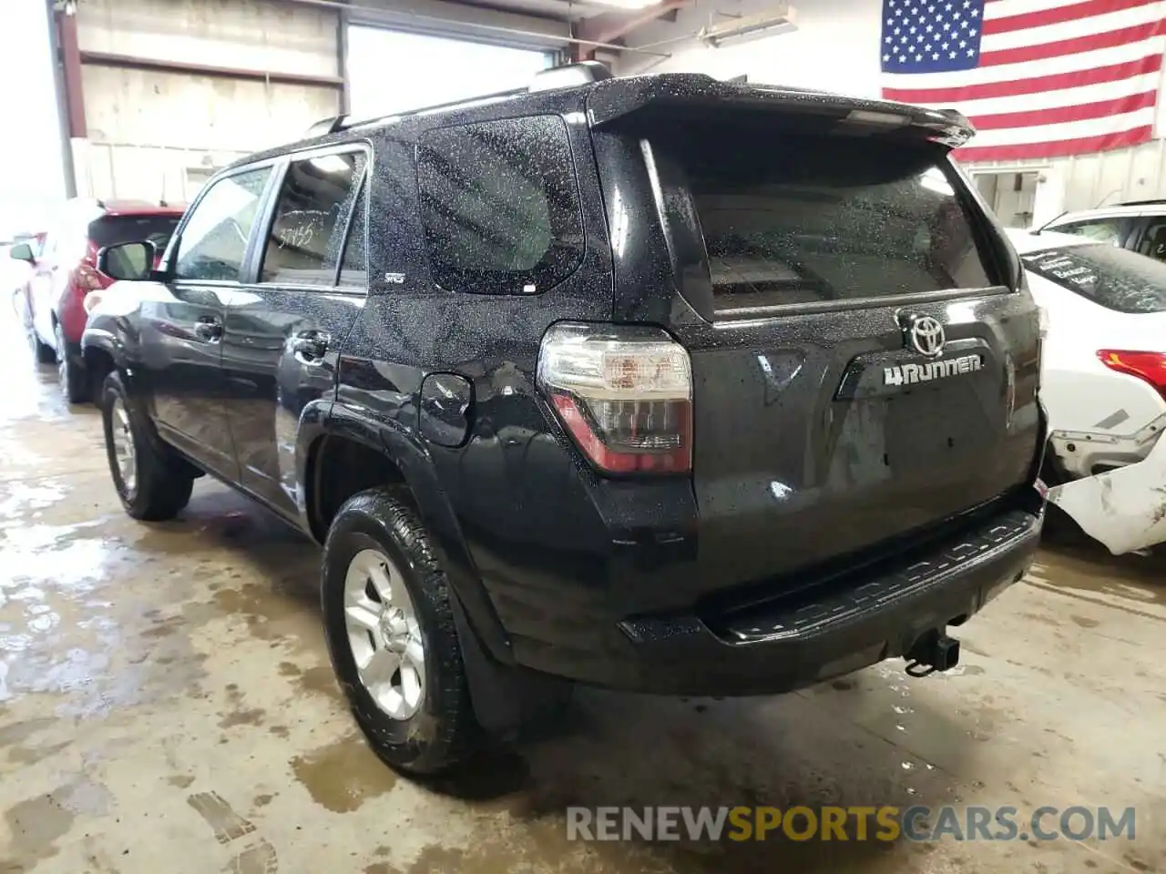 3 Photograph of a damaged car JTEMU5JR1M5842446 TOYOTA 4RUNNER 2021