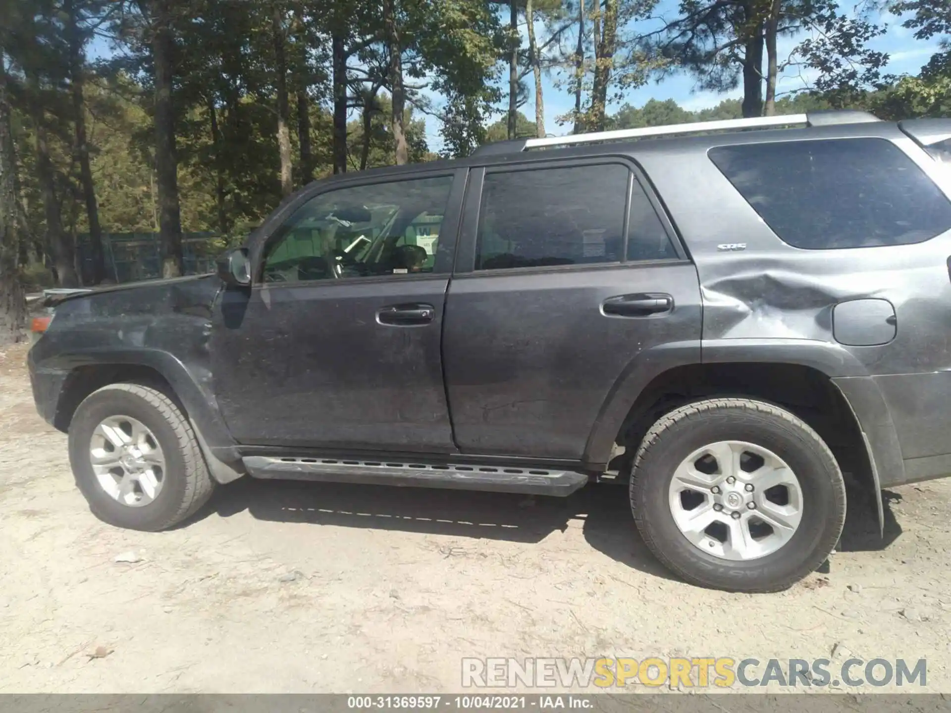 6 Photograph of a damaged car JTEMU5JR1M5854144 TOYOTA 4RUNNER 2021