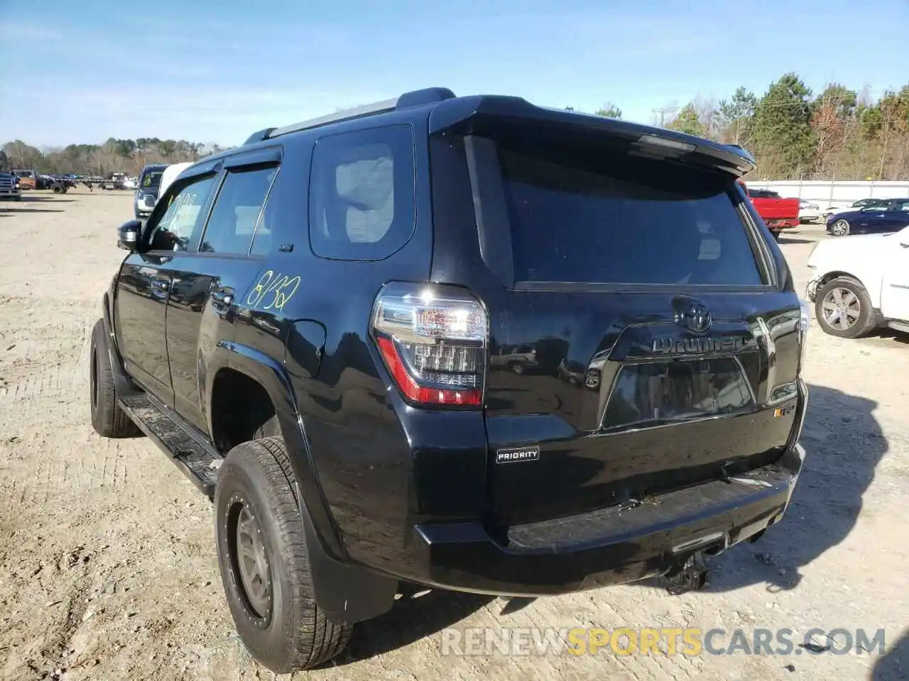 3 Photograph of a damaged car JTEMU5JR1M5857321 TOYOTA 4RUNNER 2021