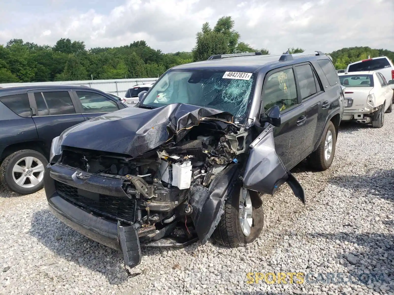 2 Photograph of a damaged car JTEMU5JR1M5865600 TOYOTA 4RUNNER 2021