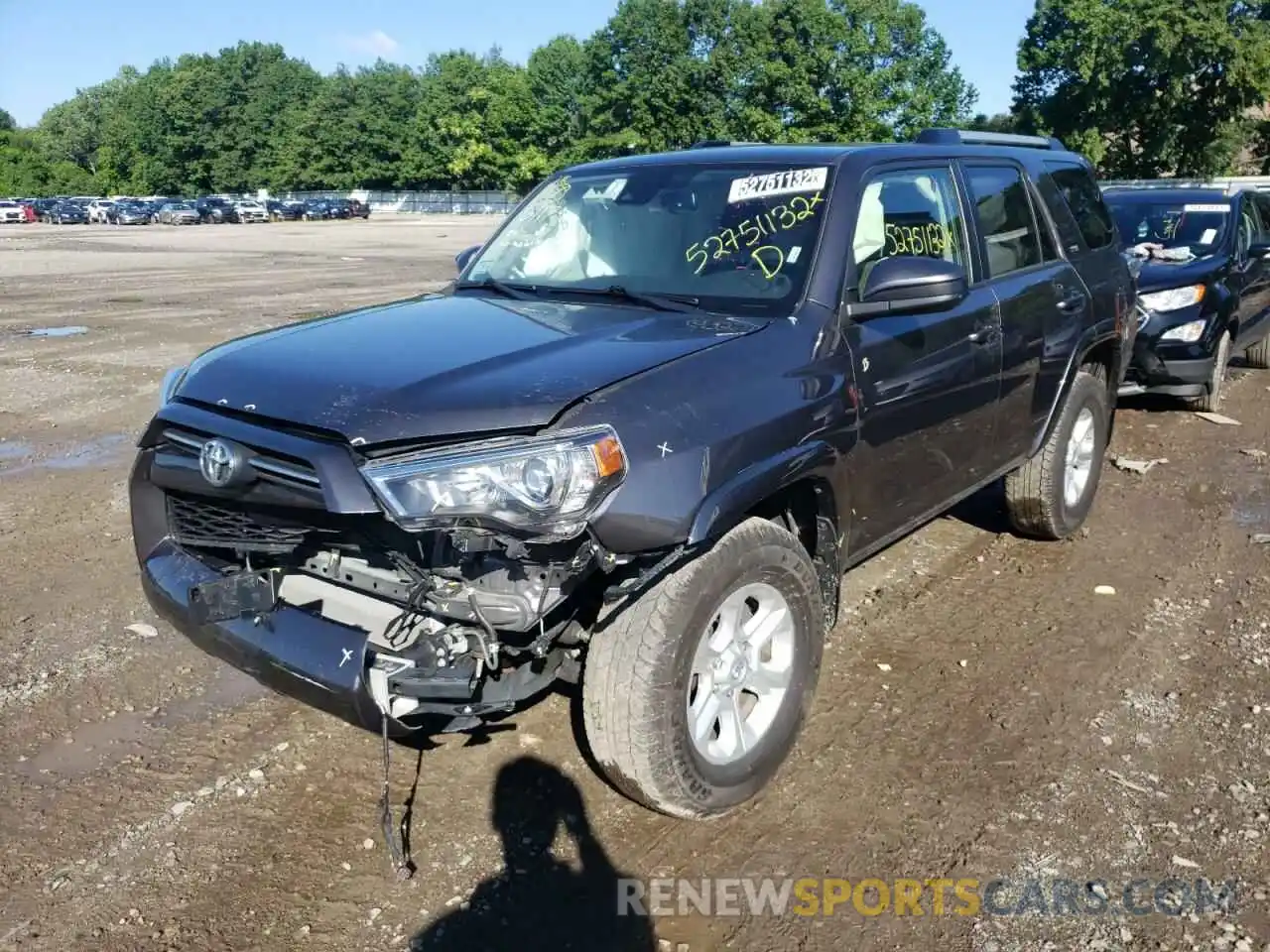 2 Photograph of a damaged car JTEMU5JR1M5867525 TOYOTA 4RUNNER 2021