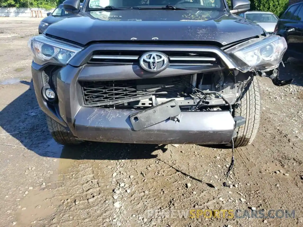 9 Фотография поврежденного автомобиля JTEMU5JR1M5867525 TOYOTA 4RUNNER 2021