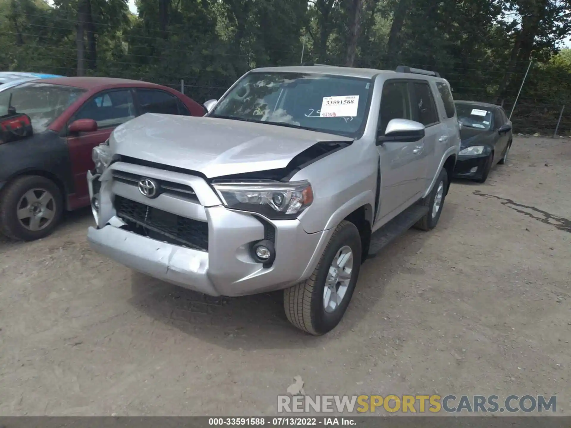 2 Фотография поврежденного автомобиля JTEMU5JR1M5937590 TOYOTA 4RUNNER 2021