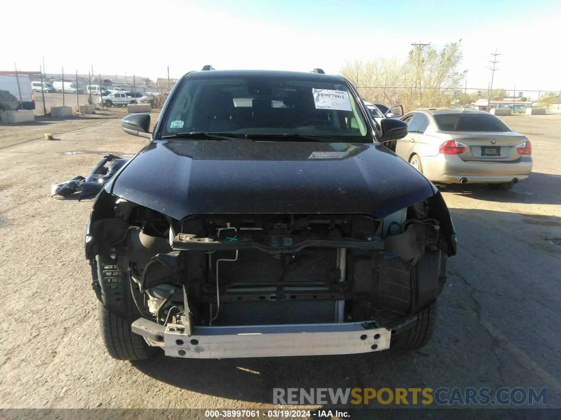 13 Photograph of a damaged car JTEMU5JR2M5841127 TOYOTA 4RUNNER 2021