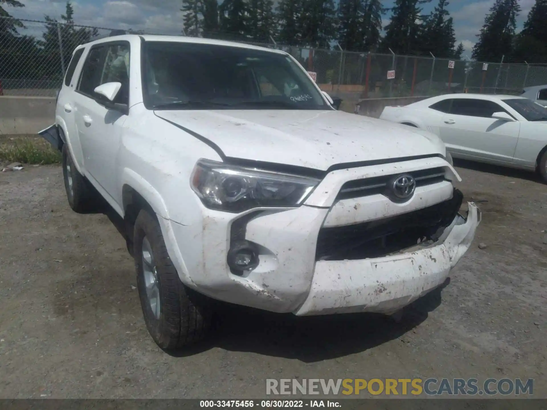 1 Photograph of a damaged car JTEMU5JR2M5854542 TOYOTA 4RUNNER 2021