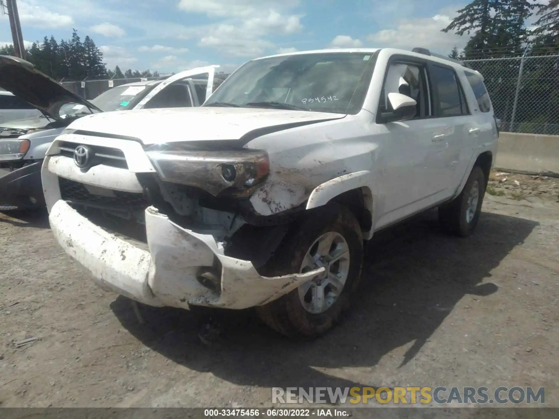 2 Photograph of a damaged car JTEMU5JR2M5854542 TOYOTA 4RUNNER 2021