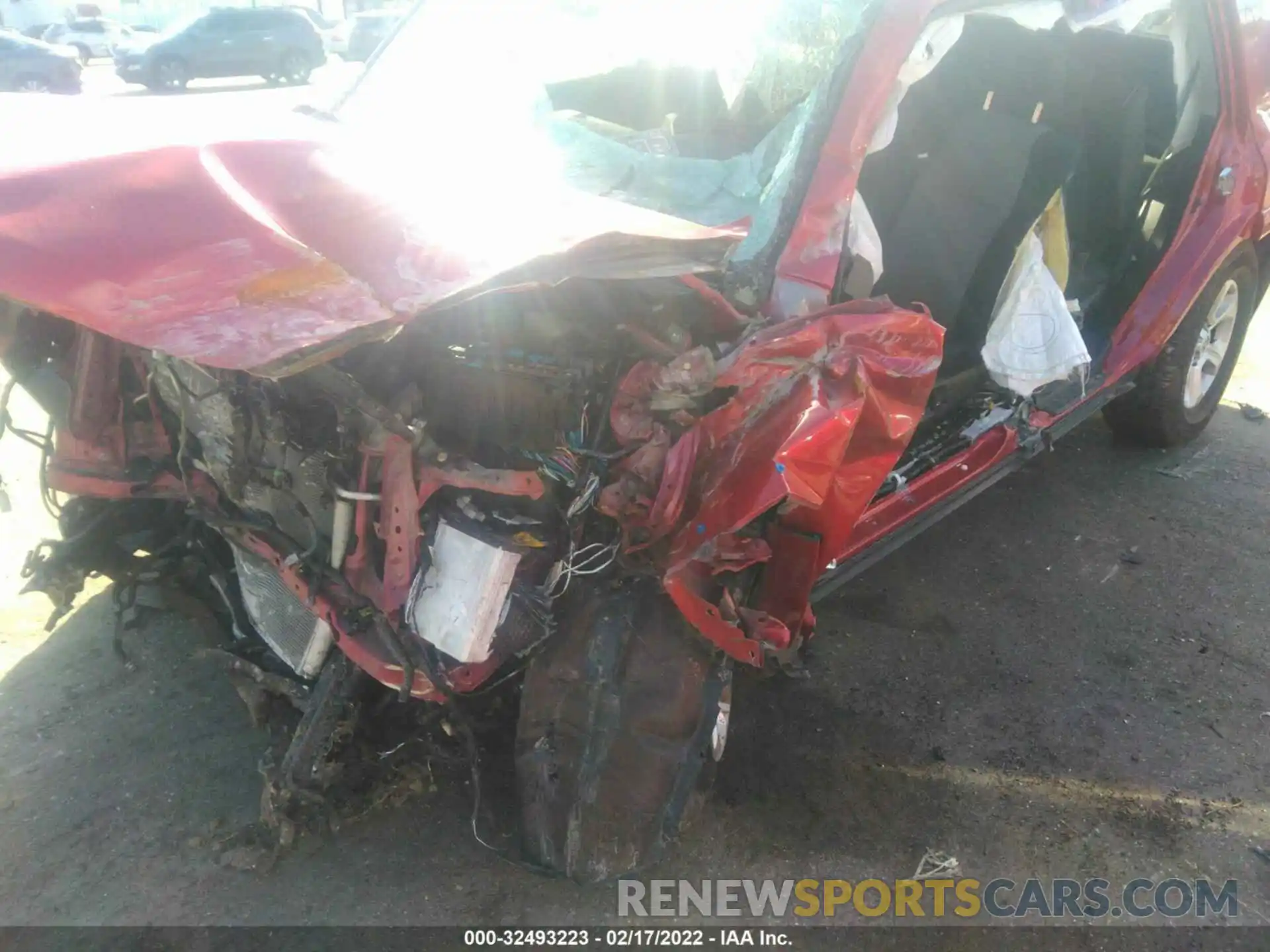 6 Photograph of a damaged car JTEMU5JR2M5907238 TOYOTA 4RUNNER 2021