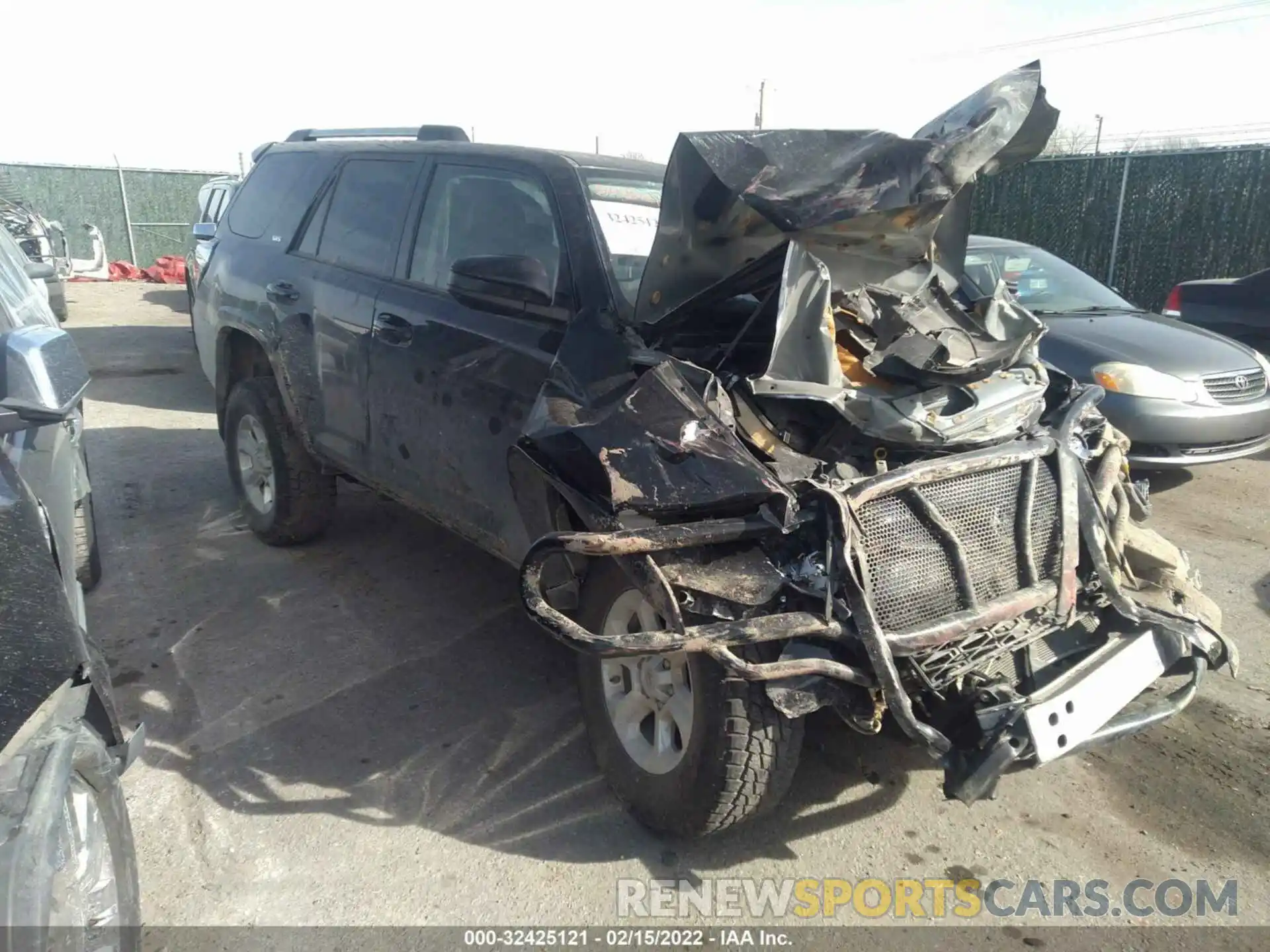 1 Photograph of a damaged car JTEMU5JR3M5860446 TOYOTA 4RUNNER 2021