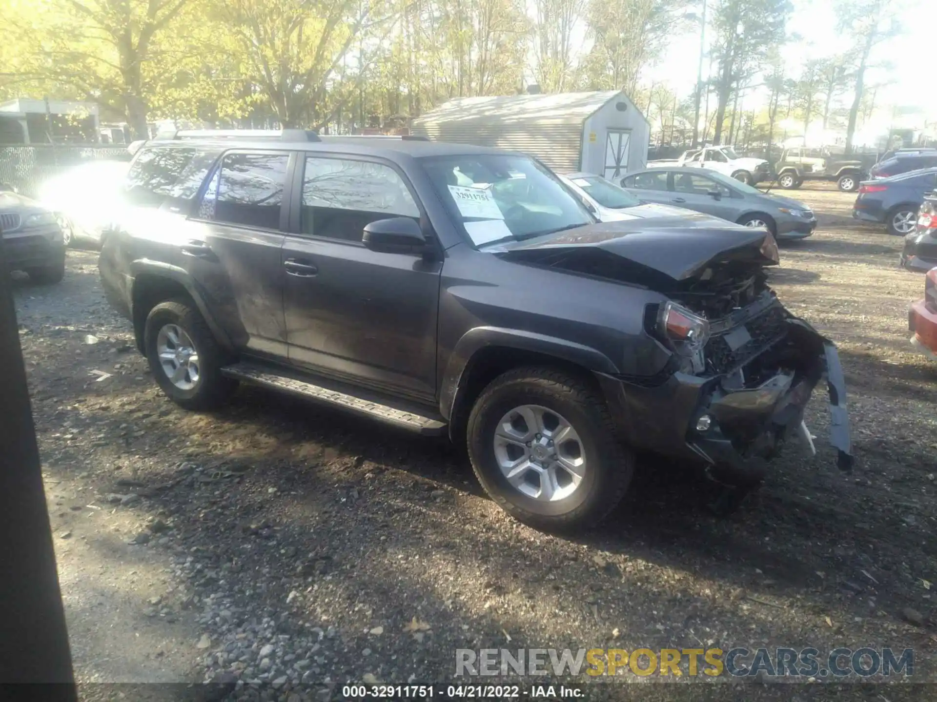 1 Photograph of a damaged car JTEMU5JR3M5879496 TOYOTA 4RUNNER 2021