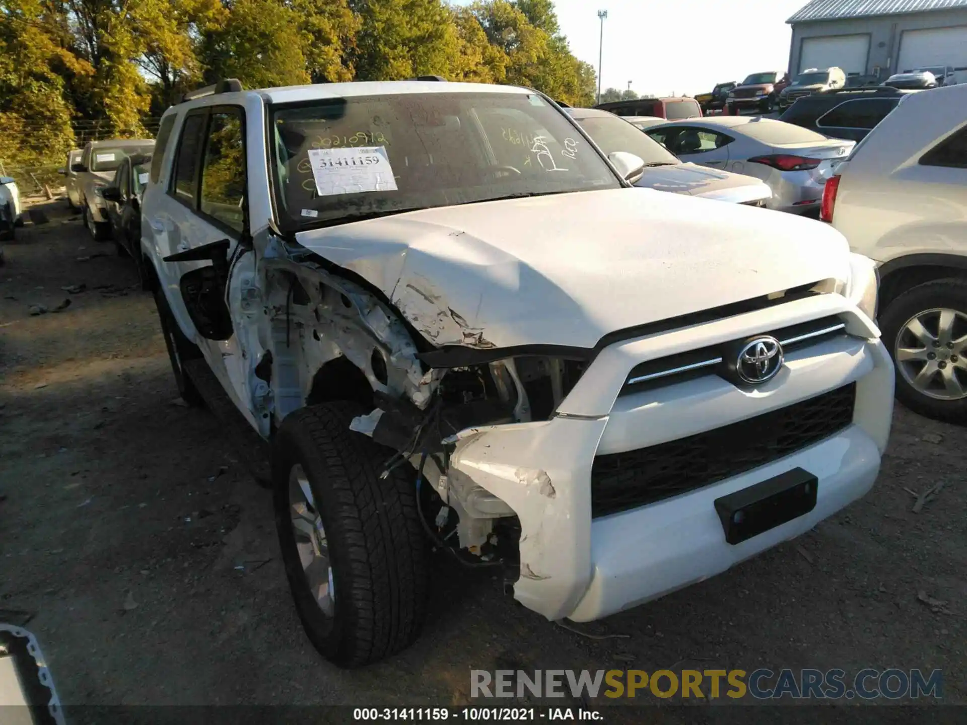 1 Photograph of a damaged car JTEMU5JR3M5941625 TOYOTA 4RUNNER 2021