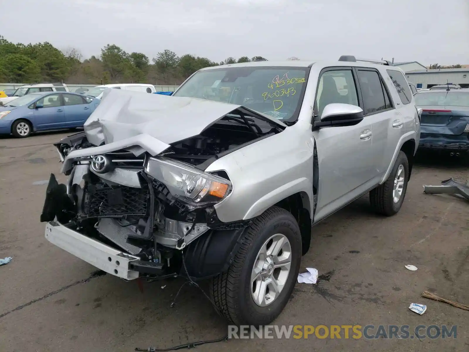 2 Photograph of a damaged car JTEMU5JR4M5860343 TOYOTA 4RUNNER 2021