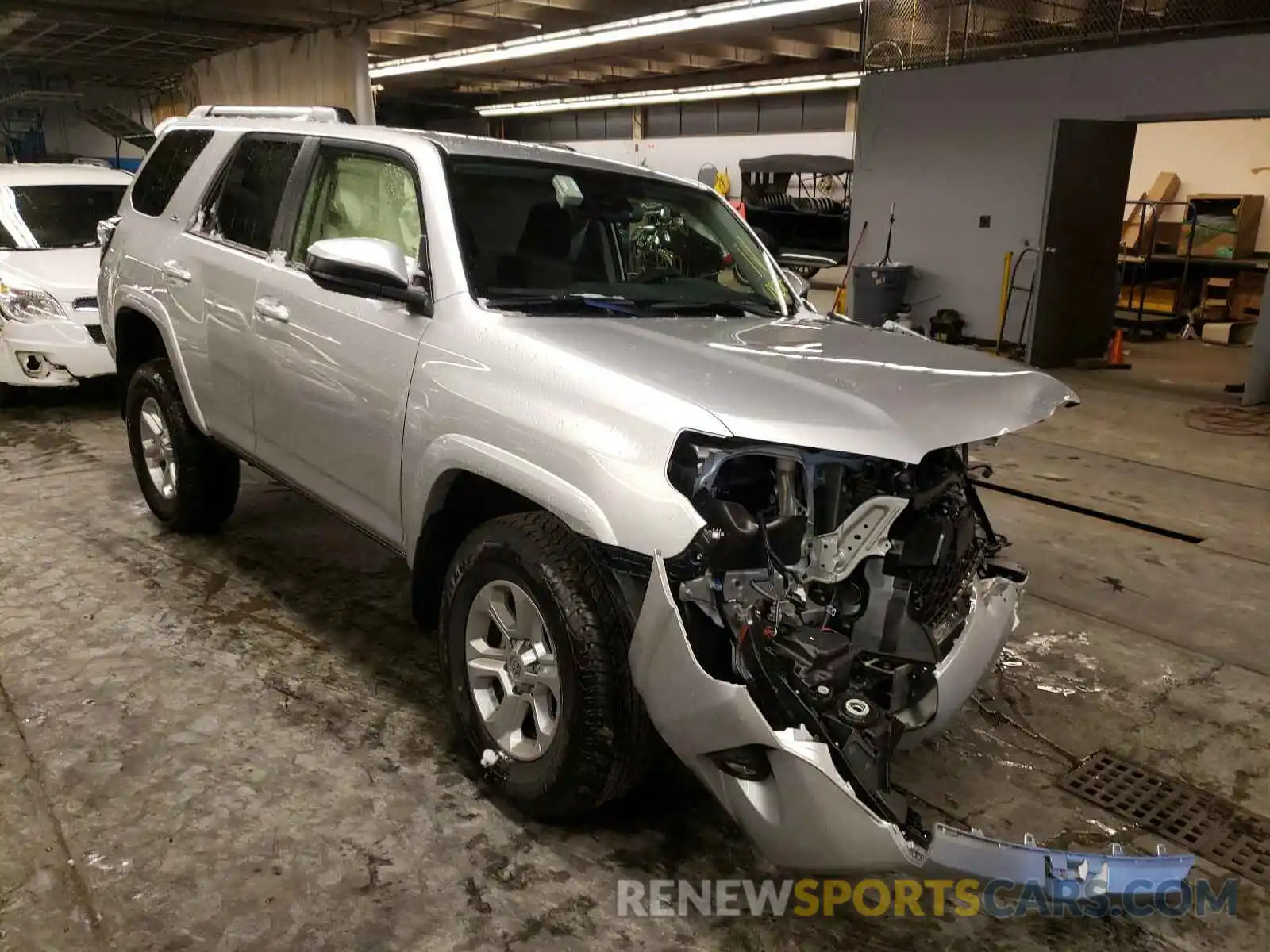 1 Photograph of a damaged car JTEMU5JR4M5867292 TOYOTA 4RUNNER 2021