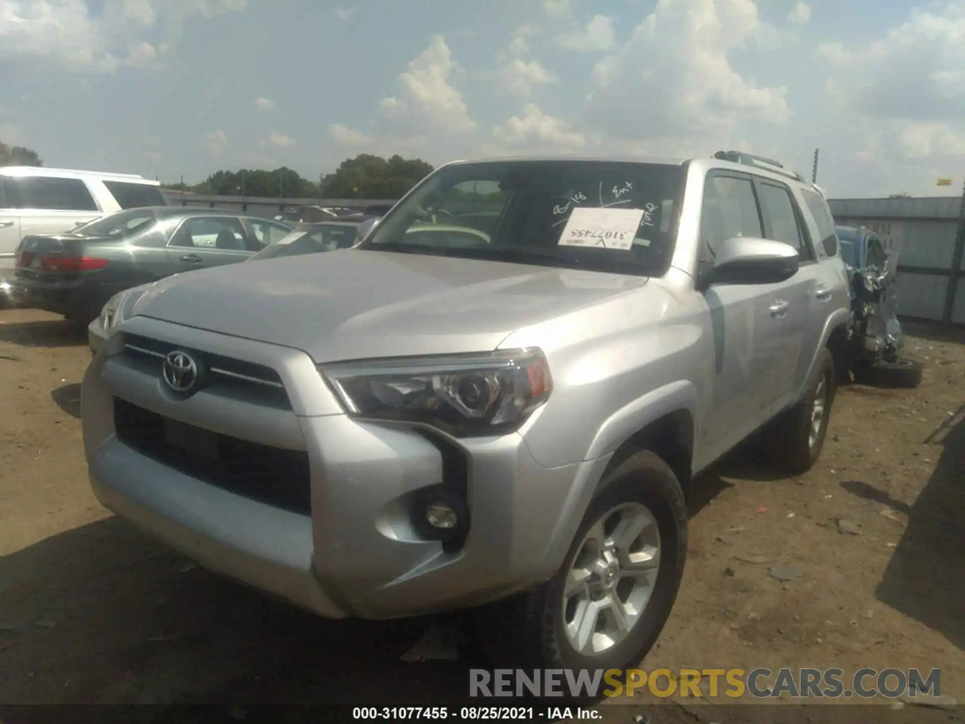 2 Photograph of a damaged car JTEMU5JR4M5885985 TOYOTA 4RUNNER 2021