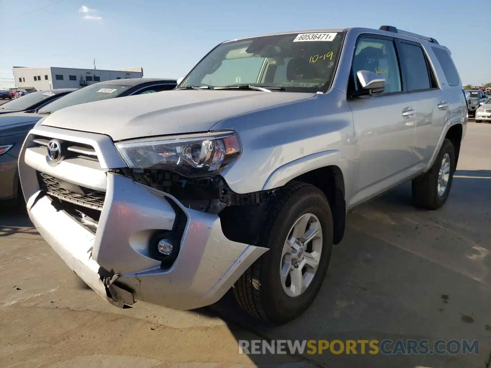 2 Photograph of a damaged car JTEMU5JR4M5928995 TOYOTA 4RUNNER 2021