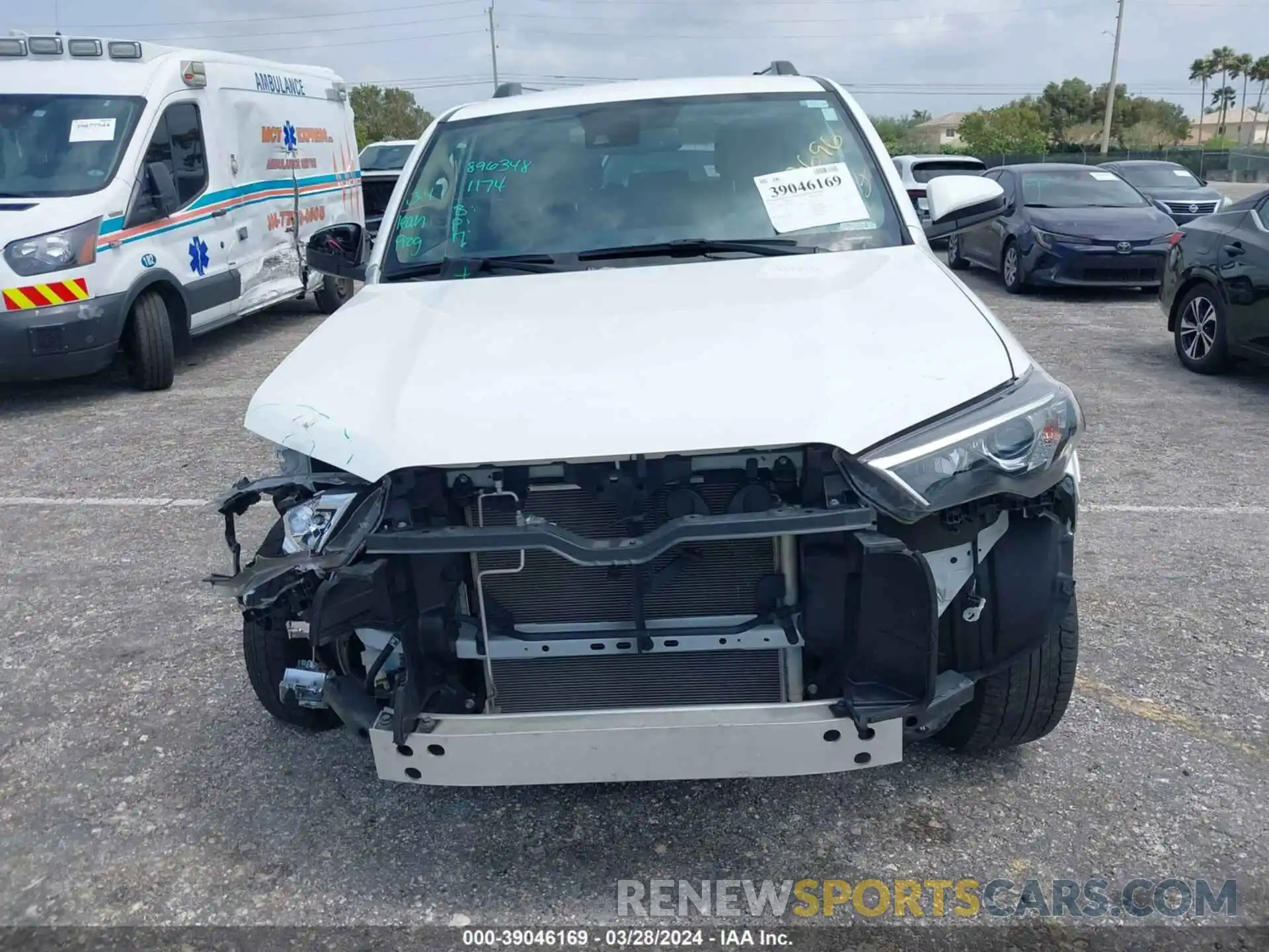 13 Photograph of a damaged car JTEMU5JR4M5935932 TOYOTA 4RUNNER 2021